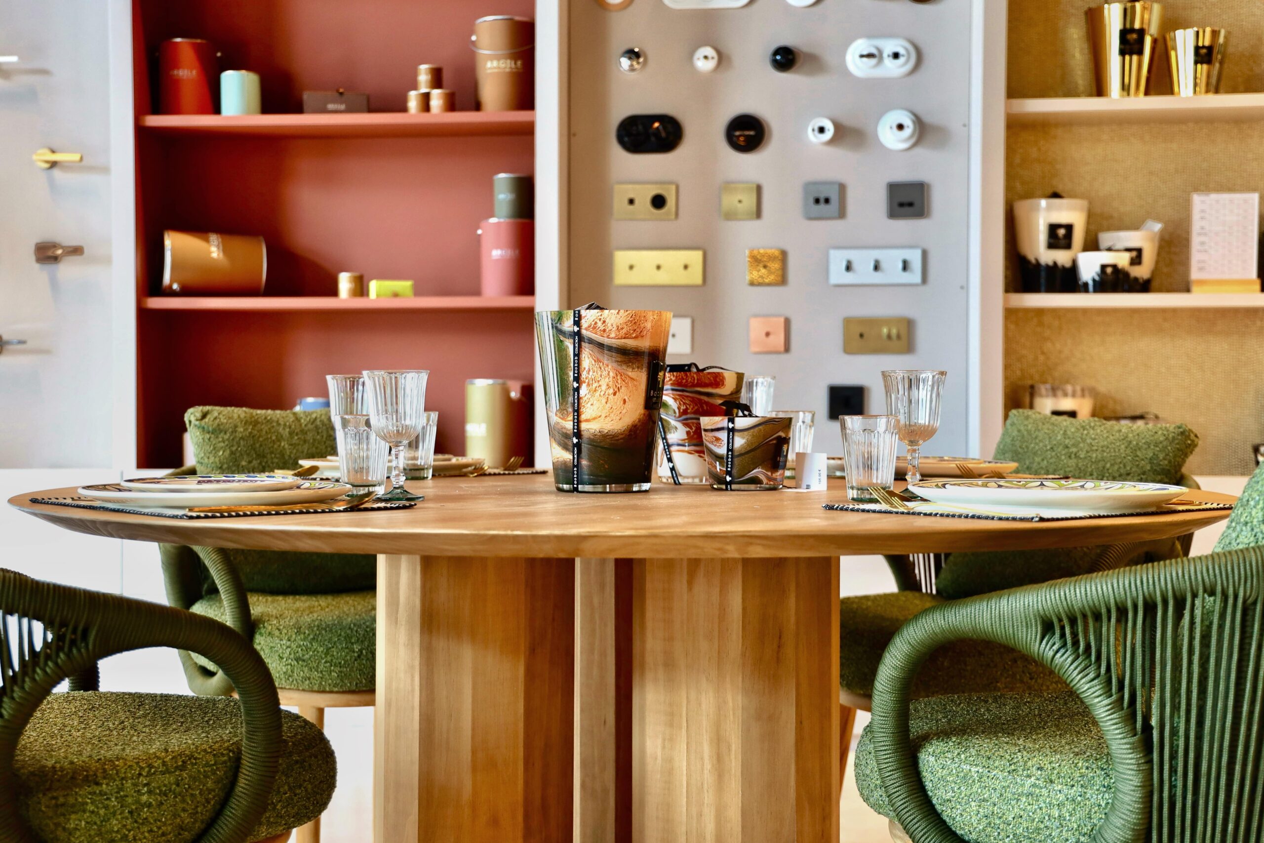 Décor de table maximaliste